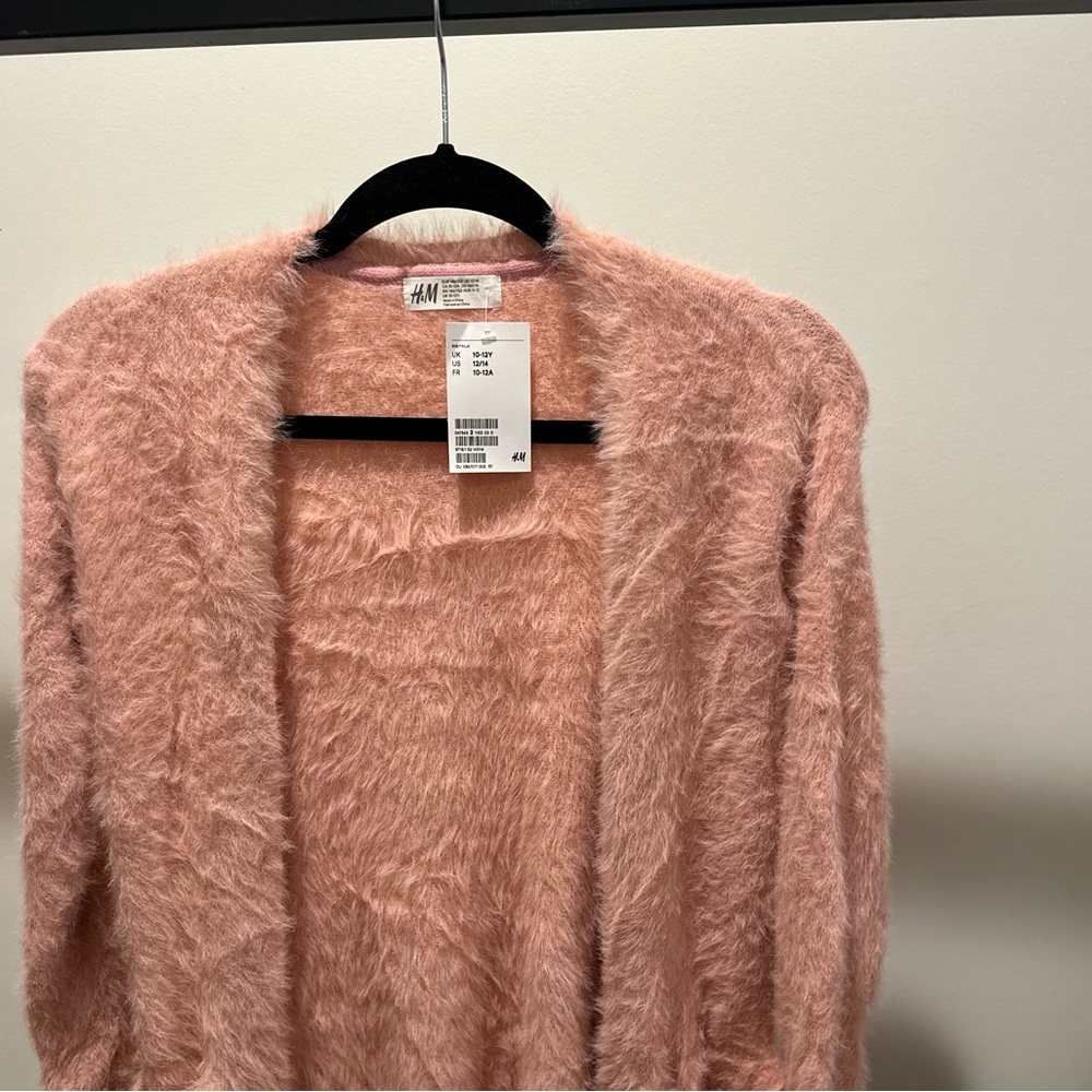 Girls New with tag Soft Cardigan !!!!